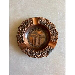 Vtg. Chicago,Travel Souvenir 3-Finger Ornate Coppercraft Metal Ashtray USA